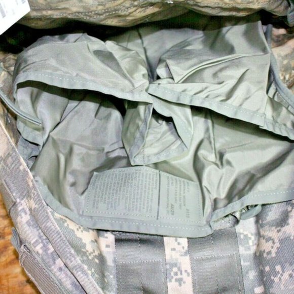 Official US Military Issue ACU MOLLE II Medium Rucksack, NEW w/ tags. - Picture 6 of 9